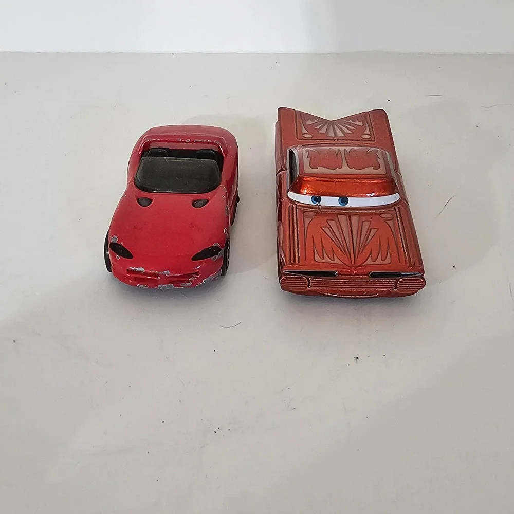 Matchbox Dodge Viper RT/10 1993 & Disney Pixar Cars Ramone Red Diecast Lot